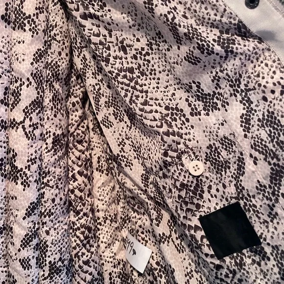 ATM Anthony Thomas Melillo Snake Print Puffer Jacket - Picture 3 of 10